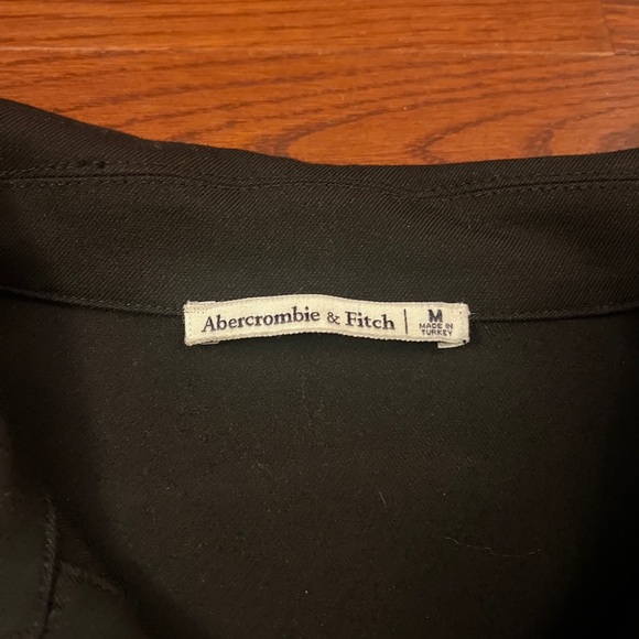 Abercrombie & Fitch Women’s Tailored Shirt Jacket in Black Like new size medium - Picture 5 of 6